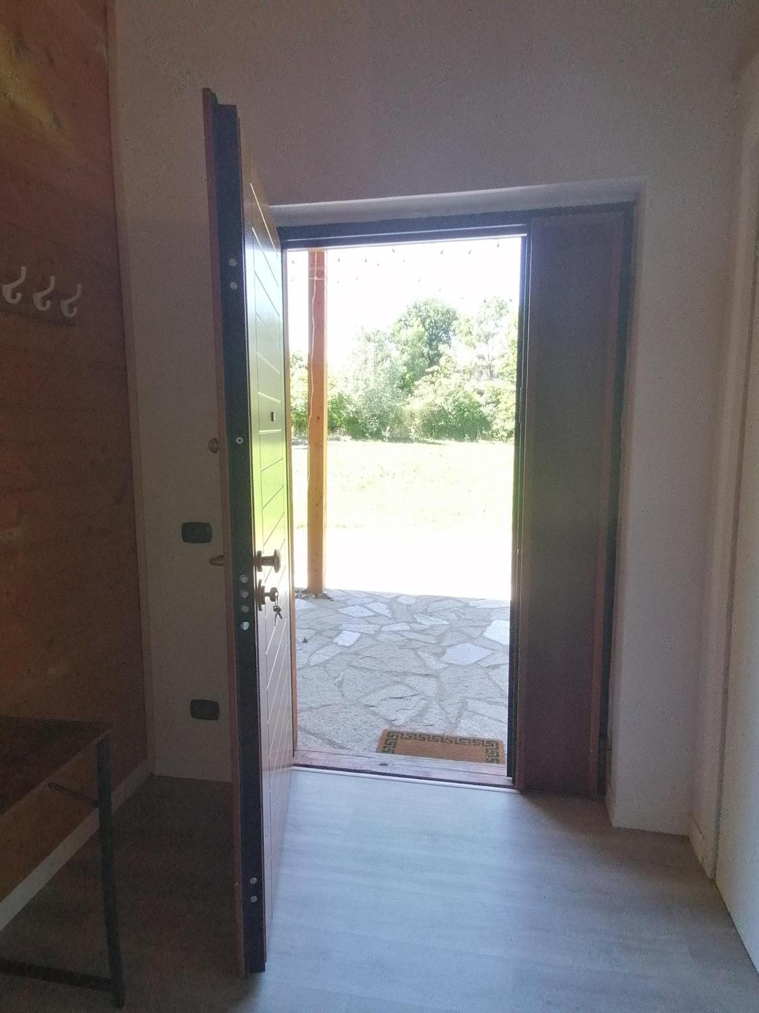 Agriturismo Bio Apipoli Montano Lucino ภายนอก รูปภาพ